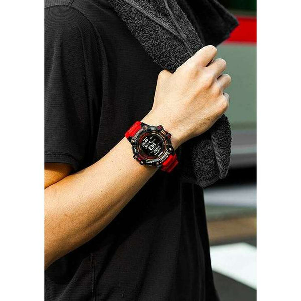 CASIO G-SHOCK GBD H1000 腕時計 ブラック/レッド GBDH1000-4A1 | Black Move Watch - G-SHOCK | CASIO