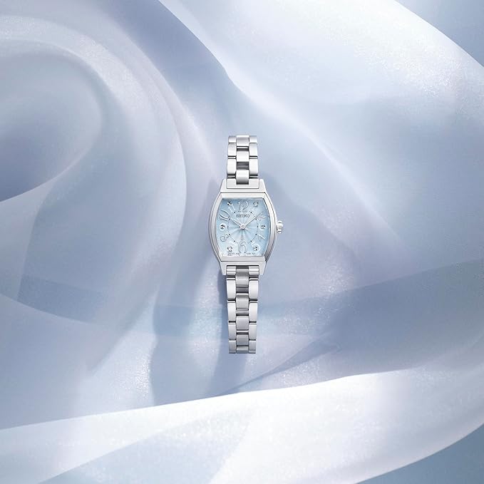SEIKO LUKIA HAPPY COLLECTION 2025 SS MAIN SERIES SILVER & BLUE WOMEN WATCH SSWA011