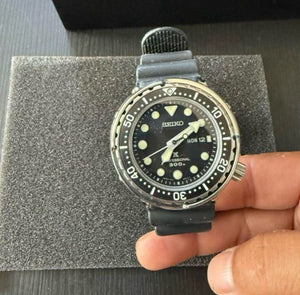 SEIKO PROSPEX MARINEMASTER PROFESSIONAL DIVER'S MEN WATCH (DISCONTINUED) SBBN045