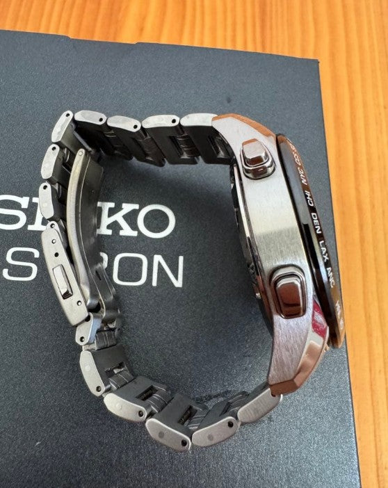 SEIKO ASTRON GPS SOLAR CHRONOGRAPH SAPPHIRE GLASS TITANIUM MEN WATCH (DISCONTINUED) SBXB003