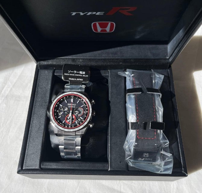 SEIKO ASTRON HONDA CIVIC TYPE R COLLECTION SILVER MEN WATCH (300 LIMITED) SBXY045