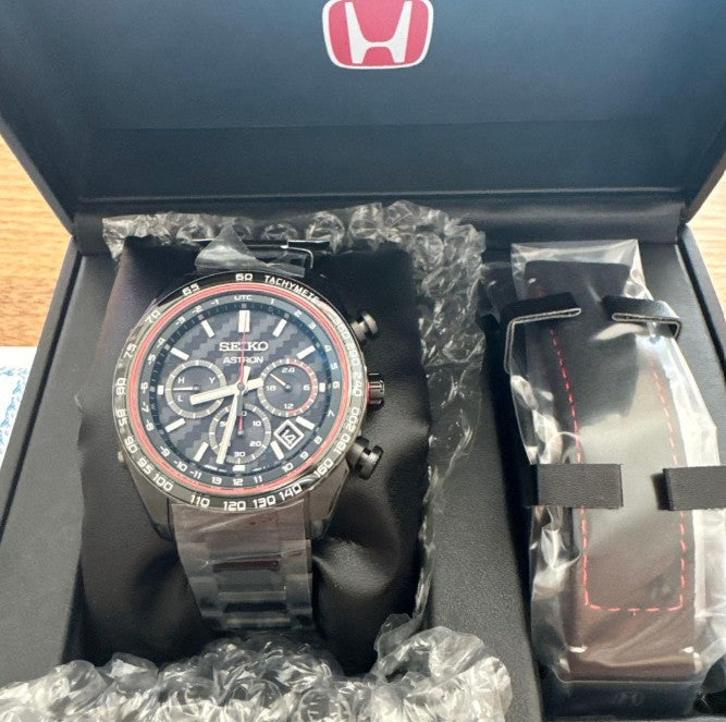 SEIKO ASTRON HONDA CIVIC TYPE R COLLECTION BLACK MEN WATCH (300 LIMITED) SBXY047