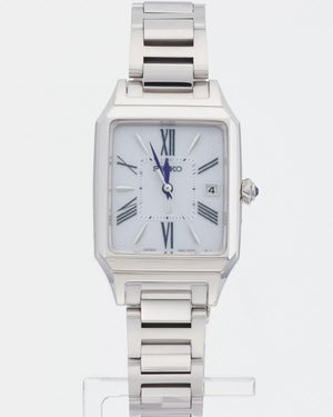 SEIKO LUKIA GROW SOLAR RADIO WAVE SQUARE DESIGN SILVER WOMEN WATCH SSVW209