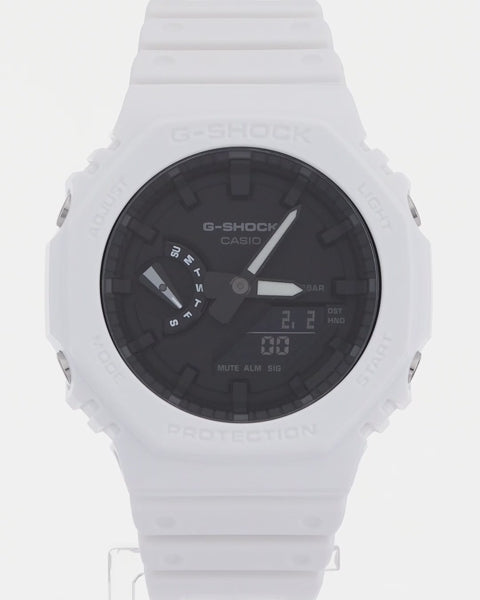 サーフィン大好き CASIO GA-2100-7AJF ホワイト×ブラック GA-2100-7AJF×GMA-S2100-7AJF | CASIO