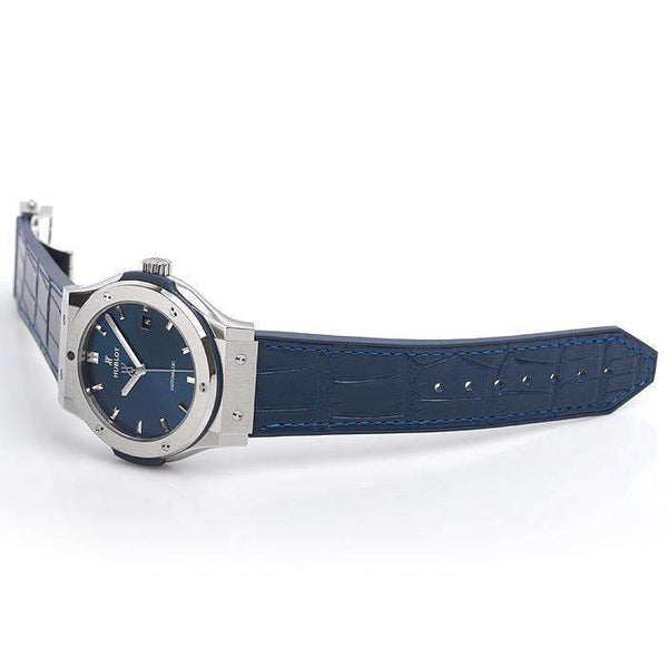 HUBLOT ClASSIC FUSION BLUE TITANIUM 42 MM MEN WATCH 542.NX.7170.LR